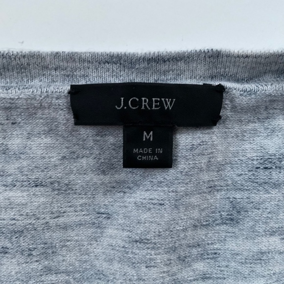 J. Crew Women’s Space-Dyed Deep V-Neck Henley Sweater Sz M Heater Gray Preppy - Picture 3 of 9